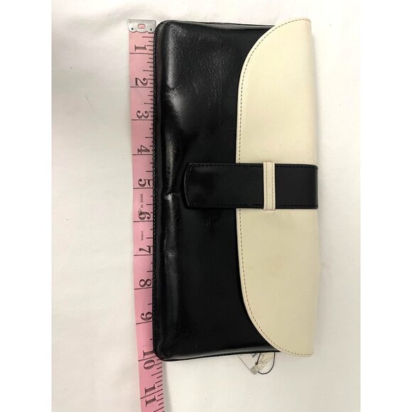 Hobo International Black & Cream Leather Clutch With Snap & Zip Closures - Picture 9 of 9